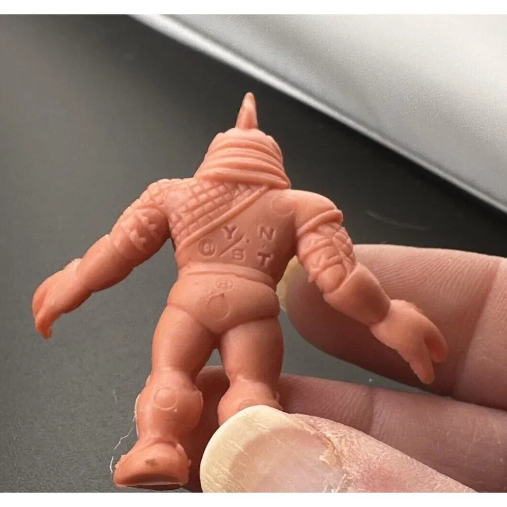 1980's M.U.S.C.L.E. Men Kinnikuman Flesh Color 2